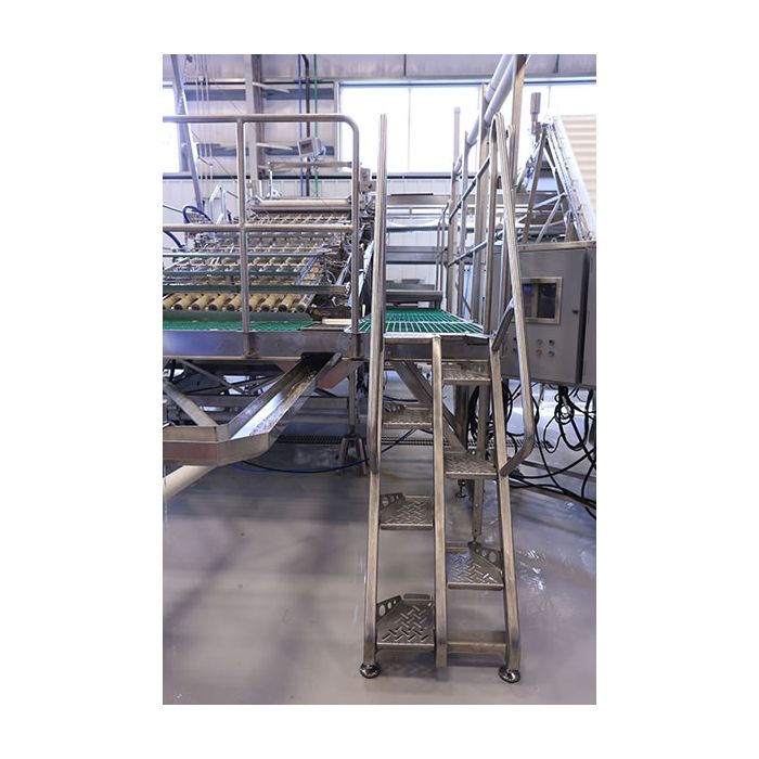 Stainless Steel Alternating Stairway