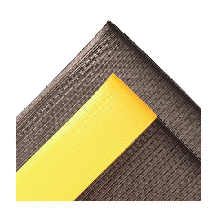 NoTrax Blade Runner High Traction PVC Foam Anti-Fatigue Mats with Dyna-Shield