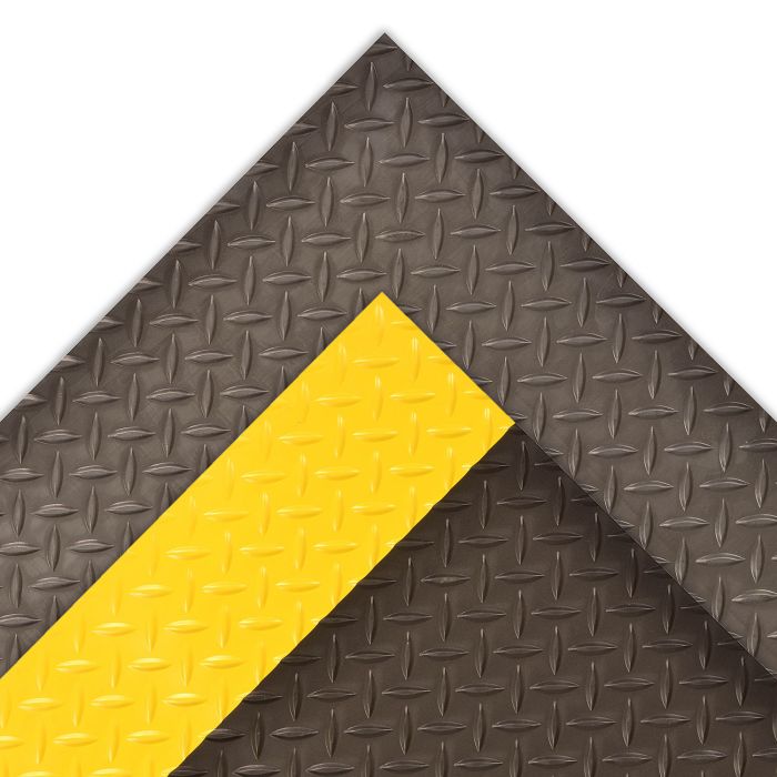 NoTrax Electrically Insulative Type 2 PVC Diamond Tread Switchboard Matting