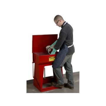 Justrite 27110 Red Floor Standing Steel Rinse Tank with Foot-Operated Self-Close Cover and Drain Plug - 11 Gallon