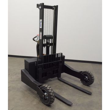 Vestil RT-S-62-AF Rough Terrain Stacker