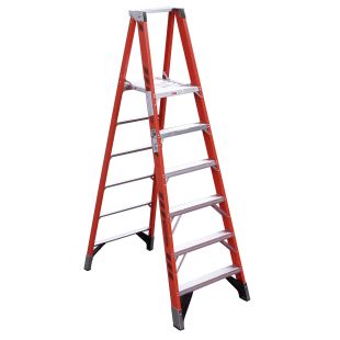 Werner P7400 Series Fiberglass Platform Stepladders