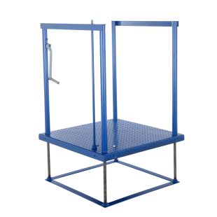 Vestil POS-3636 Posi-Crank Ergonomic Lift Workstation with 36" x 36" Standard Platform