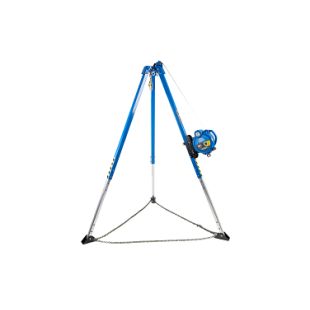 Werner 8' Confined Space Tripod System