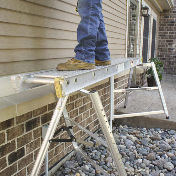 Reechcraft 4026200 Bronco All-Terrain Scaffold with Adjustable Legs