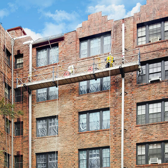 Reechcraft PowerMast Scaffolding Lift System